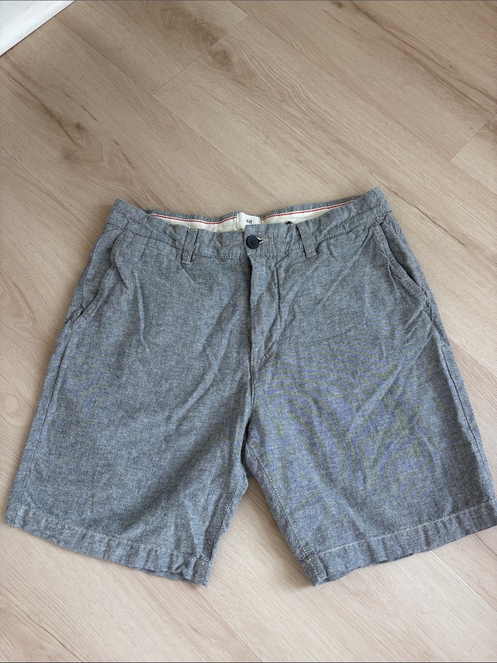H&M Light Grey Flat Front Men’s Shorts